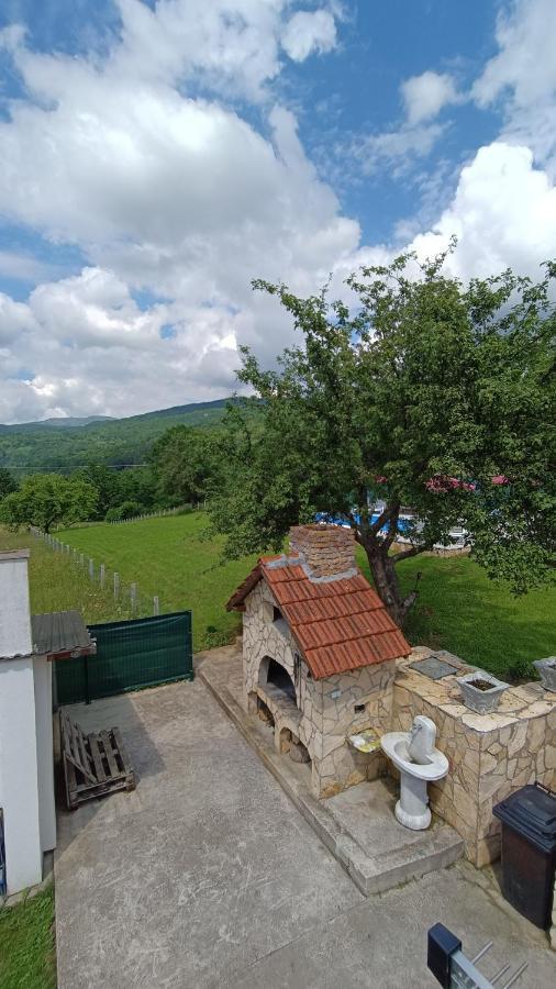 Villa Green Oasis With Pool Sarajevo Exterior photo