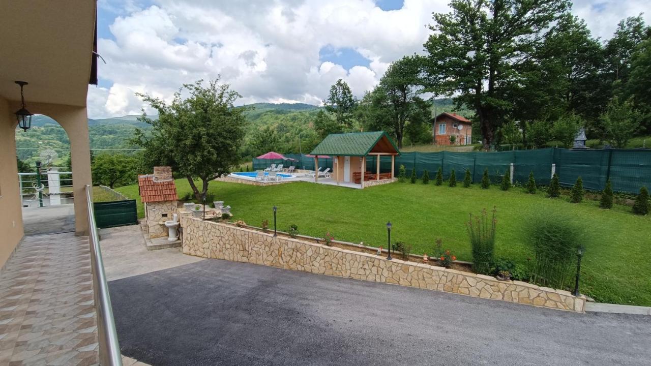 Villa Green Oasis With Pool Sarajevo Exterior photo